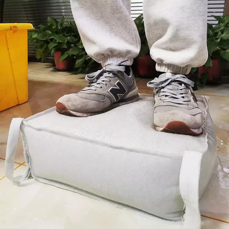 Penghalang Banjir Berisi Air P - Flood Barrier Bag ulasan dan harga